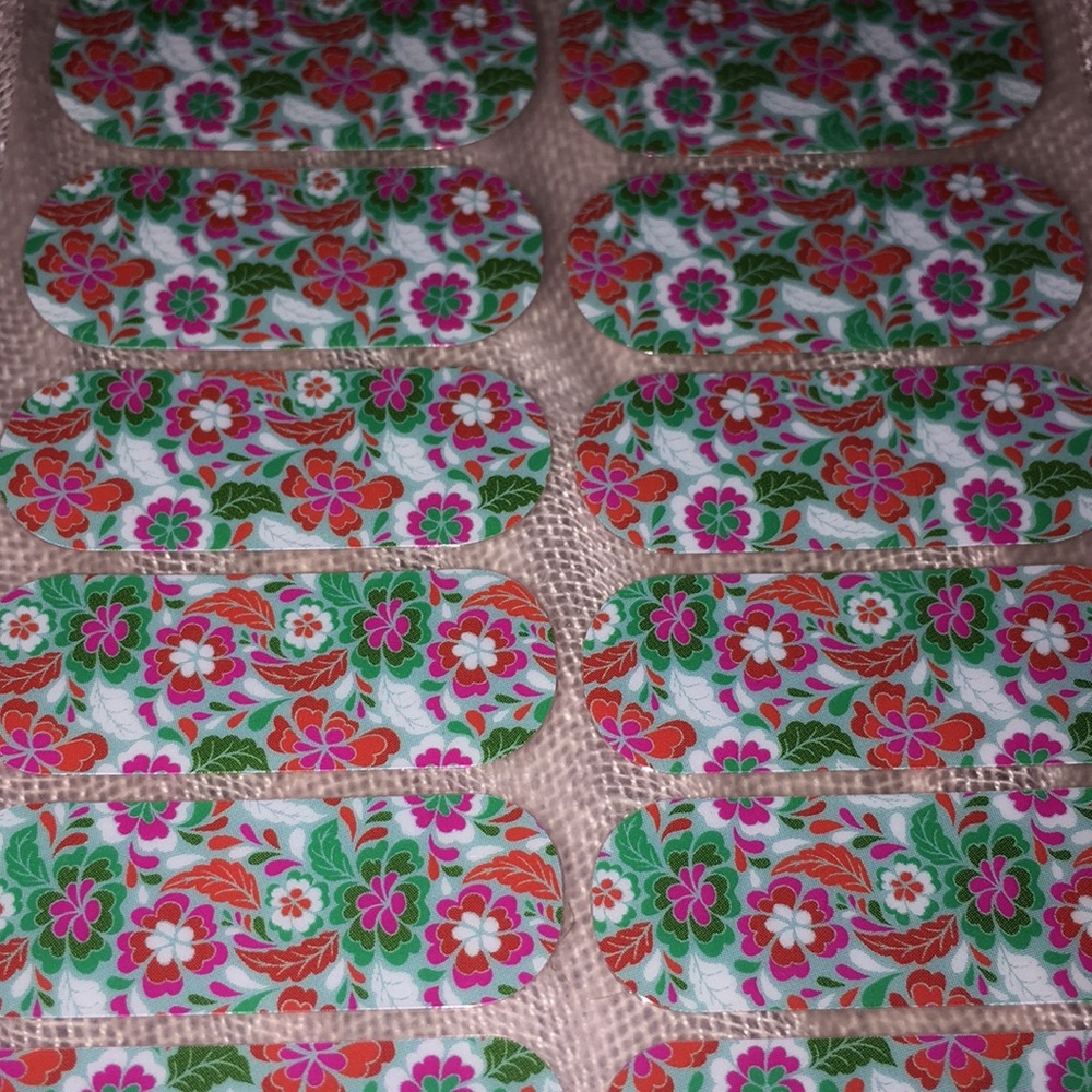 Jamberry Siesta nail wraps NWOT